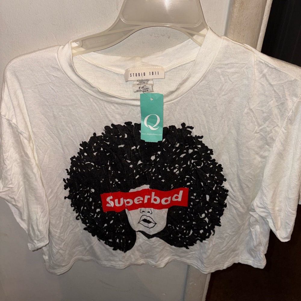 White black red crop top